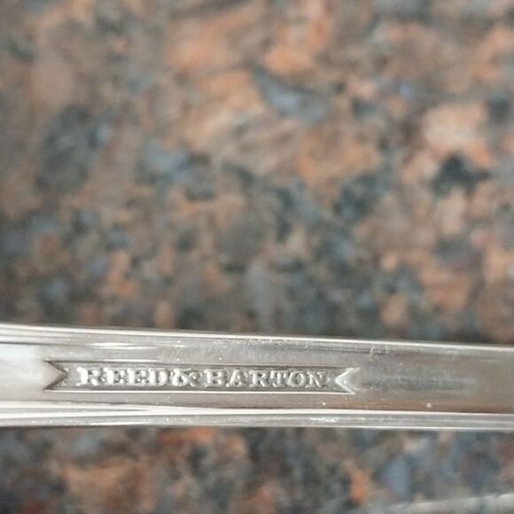 Reed and Barton "TIGER LILLY" Silverplate Punch Ladle...NEW CONDITION - Picture 5 of 8